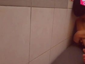 Steamy hot shower scene with an Asian cutie in Hansel Thio Channel