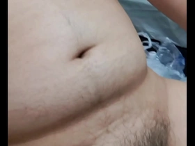 Boobs and belly: Taiwan Chinese beauty in action