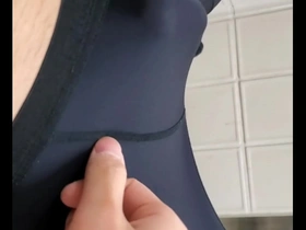 Solo Japanese beauty enjoys a creamy spatula climax