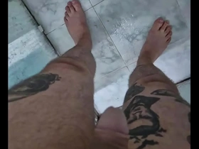 A solo performance of a gay man shaving his pubic hair - Fetish