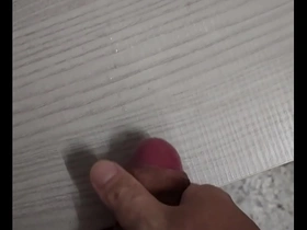 Gay masturbation with close-ups and cumshots